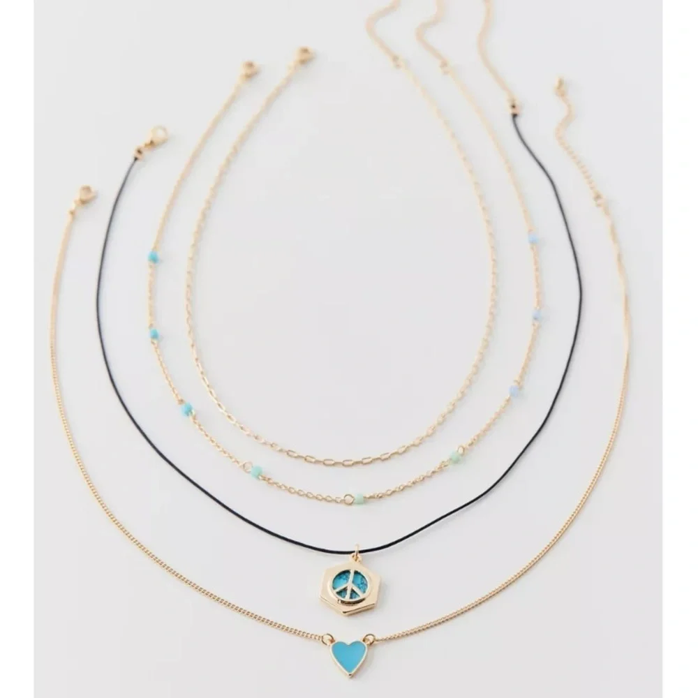 NWT - Urban Outfitters Ashbury Peace And Love Layering Necklace Set